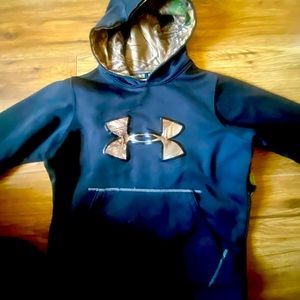 Boys underarmour